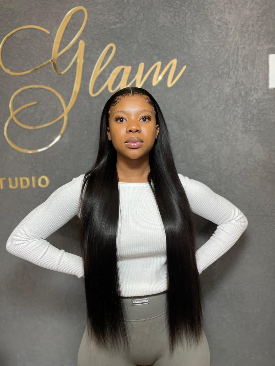 30” Frontal Straight Wig